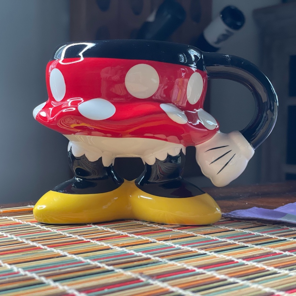 Authentic Disney Parks: Minnie Mouse Polka Dot Skirt And Legs Coffee Mug Cup NEW